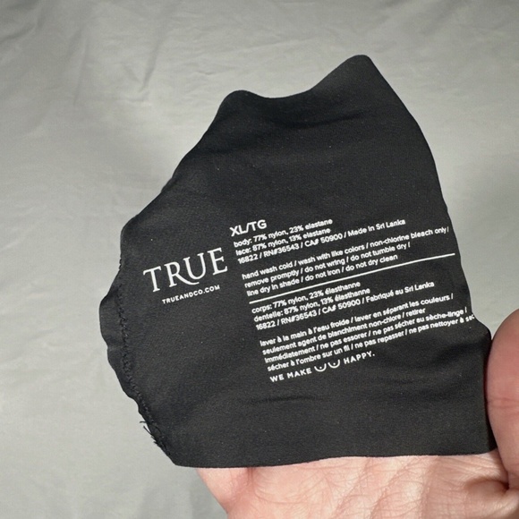 NEW $52 True & Co‎ [ XL ] Triangle Lace Racerback Bralette in Black - Picture 9 of 9